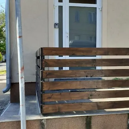 Πανσιόν Gold Nest