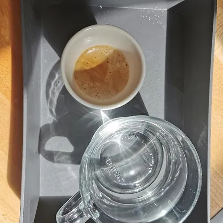 Πανσιόν Gold Nest